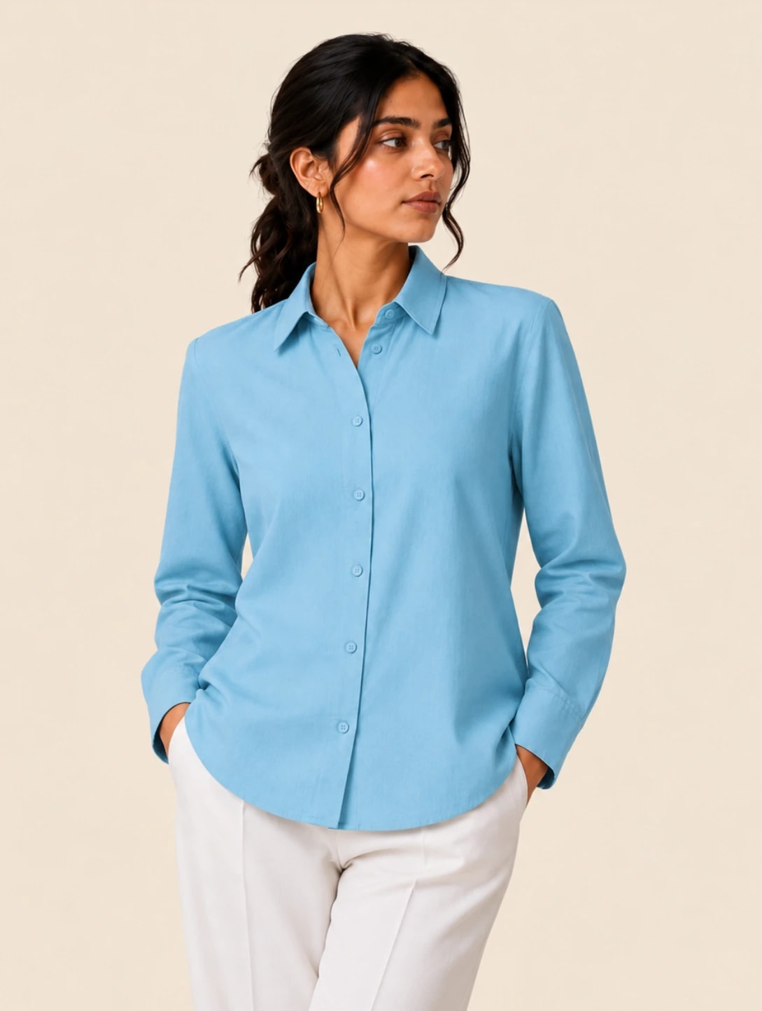 Model in the pastel blue Heritage Cotton formal shirt